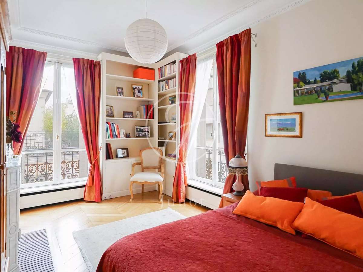 Apartment Paris 7e