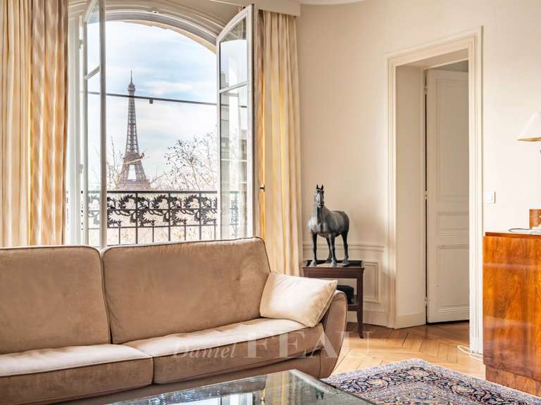 Appartement Paris 7e - 2 chambres - 93m²