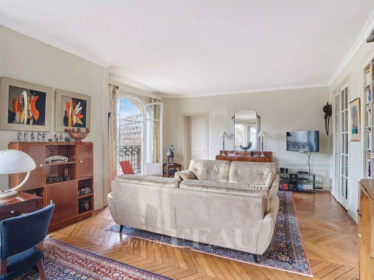 Appartement Paris 7e - 2 chambres - 93m²