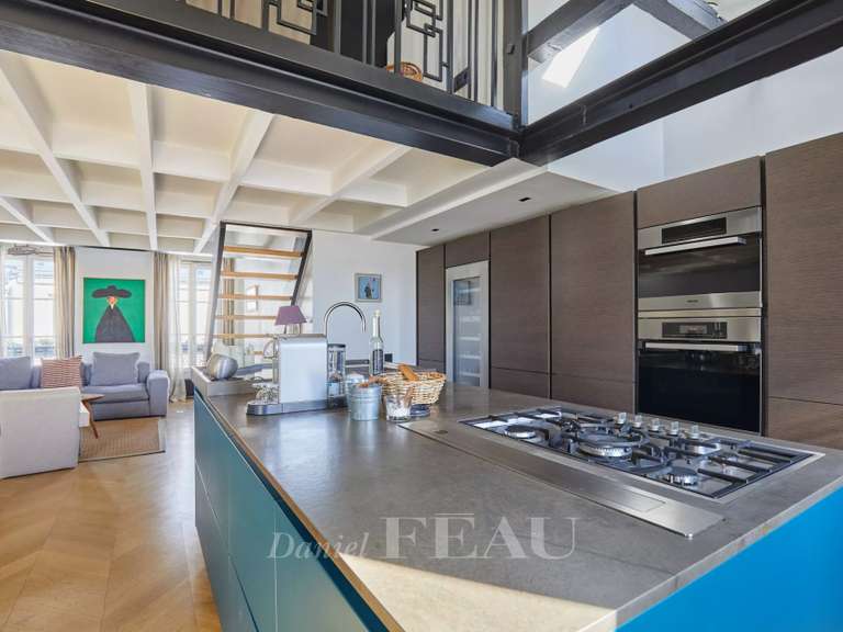 Appartement Paris 7e - 3 chambres - 131m²