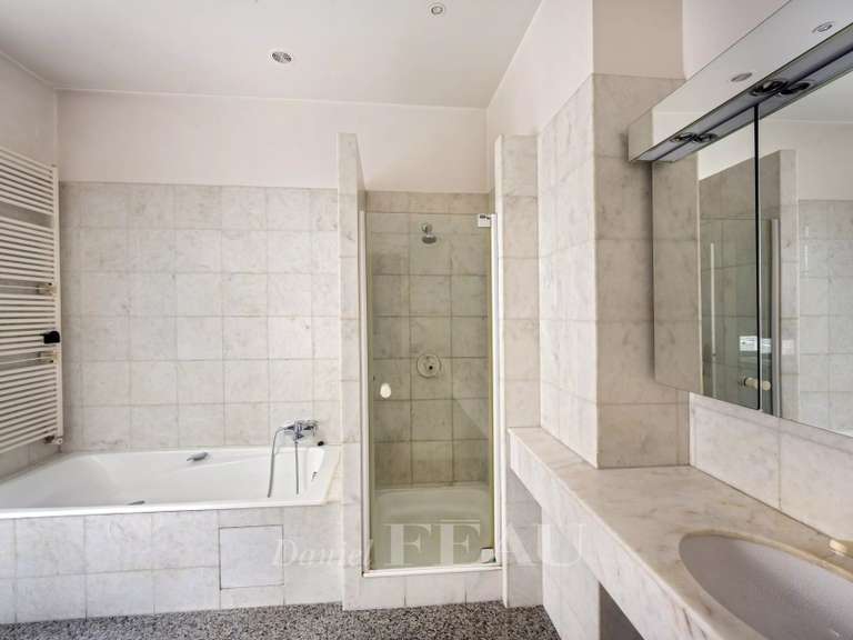 Appartement Paris 7e - 3 chambres - 124m²