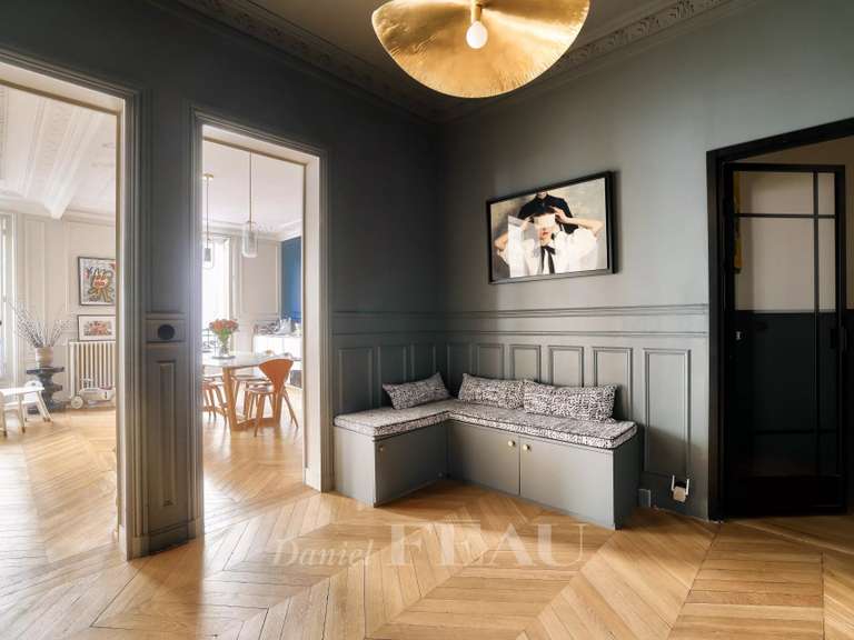 Appartement Paris 7e - 4 chambres - 147m²