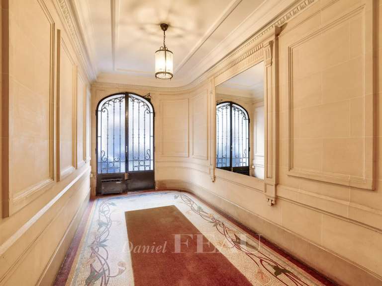 Appartement Paris 7e - 4 chambres - 147m²