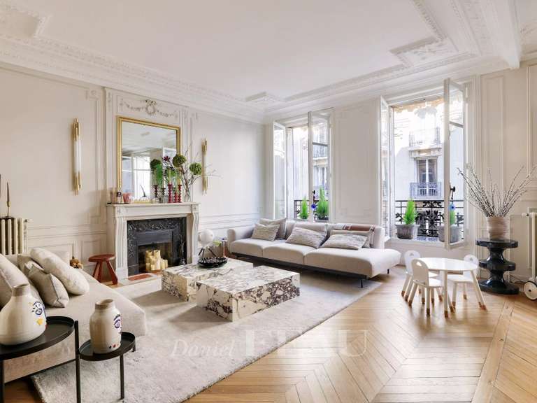 Appartement Paris 7e - 4 chambres - 147m²