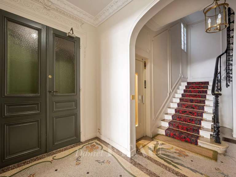 Appartement Paris 7e - 4 chambres - 164m²