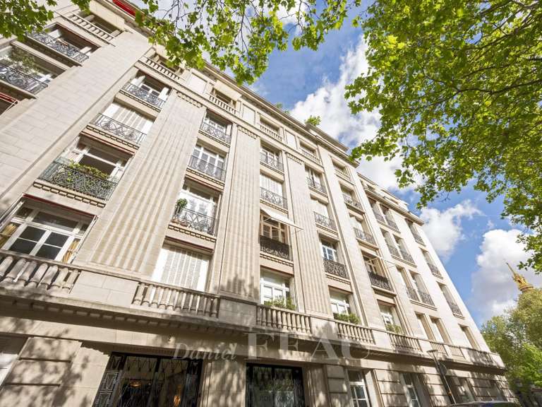 Appartement Paris 7e - 2 chambres - 181m²