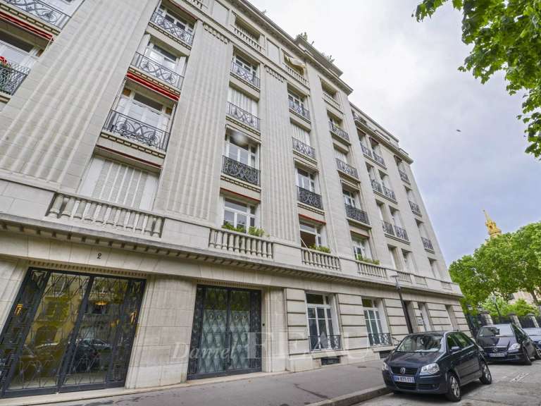 Appartement Paris 7e - 2 chambres - 181m²
