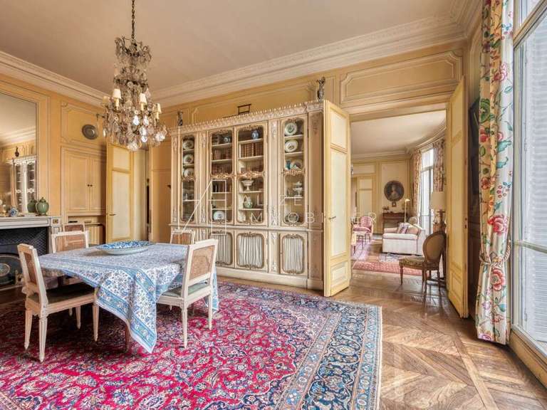 Appartement Paris 7e - 4 chambres