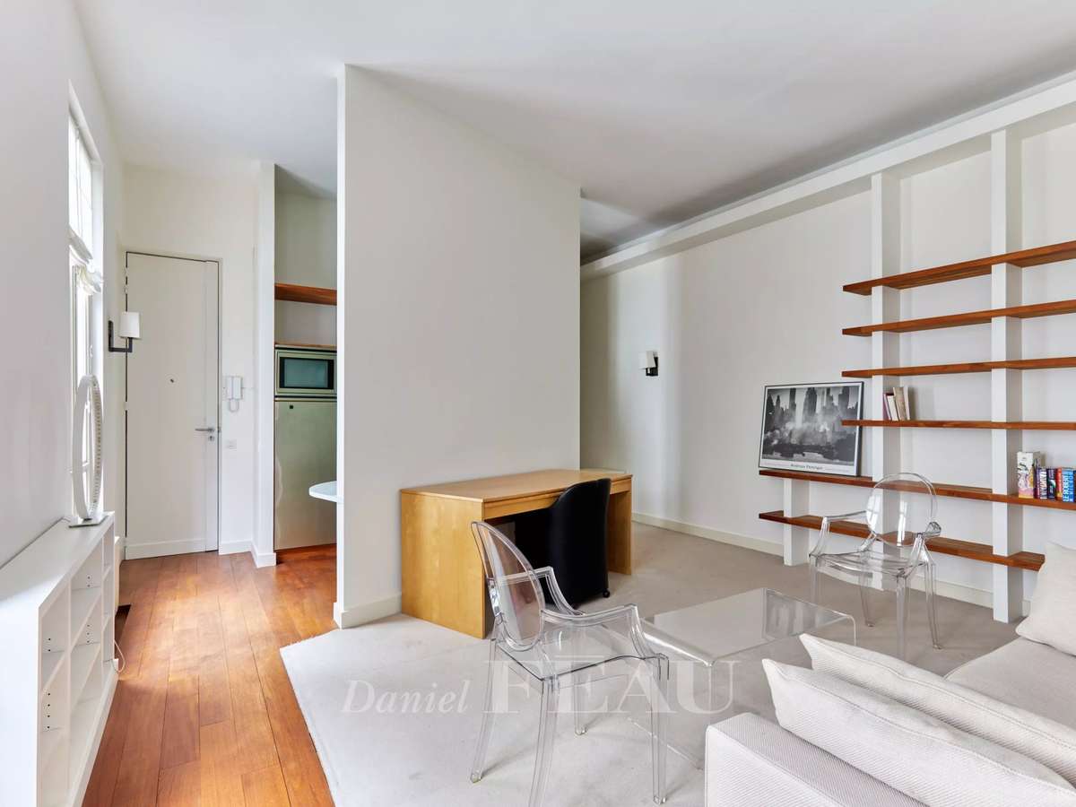Apartment Paris 7e
