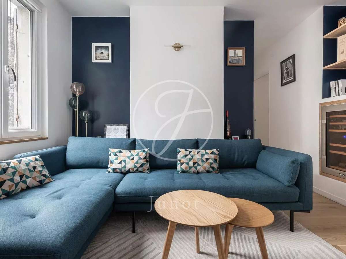Apartment Paris 7e