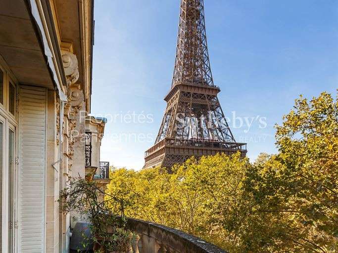 Appartement Paris 7e - 2 chambres - 167m²
