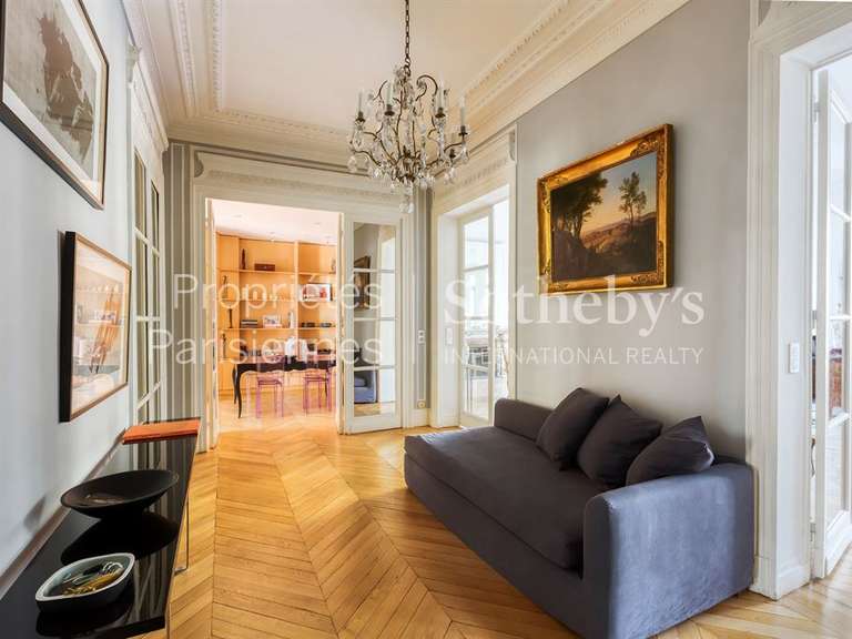 Appartement Paris 7e - 2 chambres - 167m²