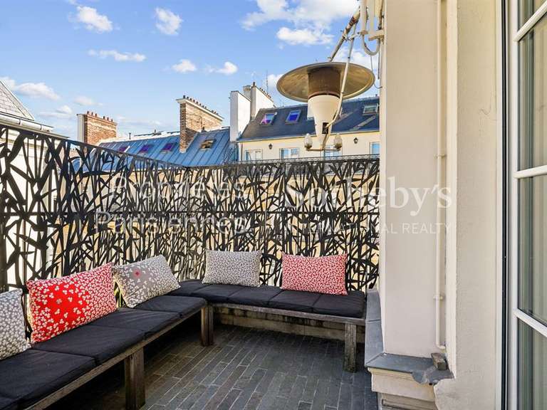 Appartement Paris 7e - 2 chambres - 181m²