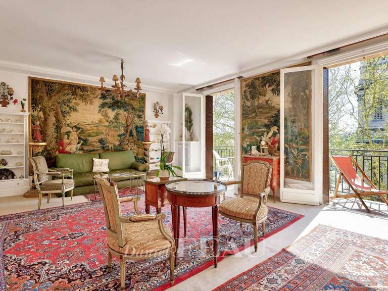 Appartement Paris 7e - 3 chambres - 166m²