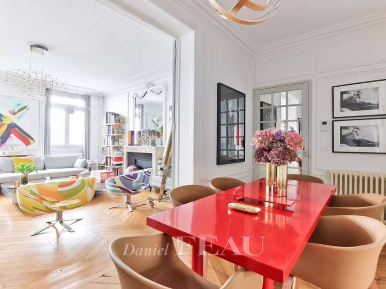 Appartement Paris 7e - 4 chambres - 159m²
