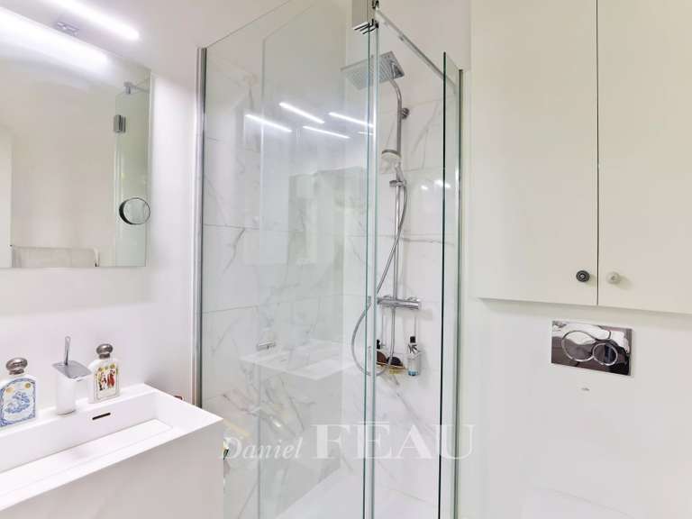 Appartement Paris 7e - 4 chambres - 159m²