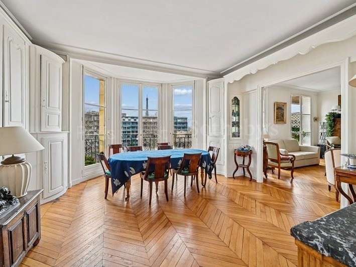 Appartement Paris 7e - 3 chambres - 130m²