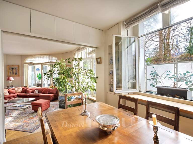 Appartement Paris 7e - 4 chambres - 173m²