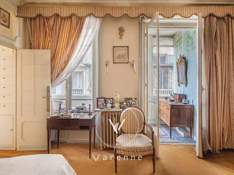 Appartement Paris 7e - 2 chambres - 127m²