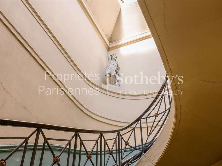 Appartement Paris 7e - 3 chambres - 140m²