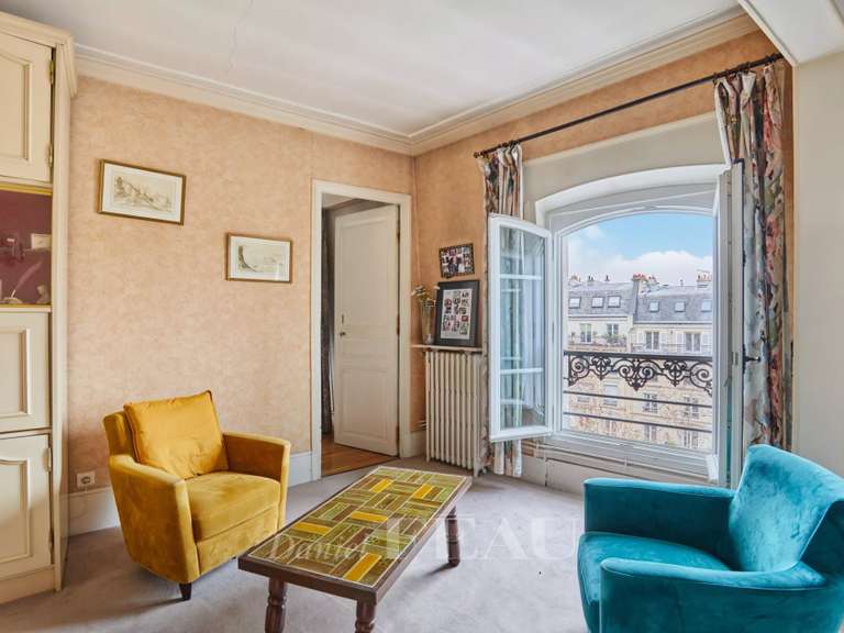 Appartement Paris 7e - 3 chambres - 77m²