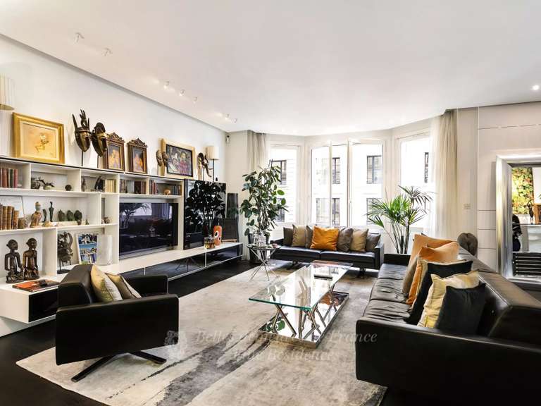 Appartement Paris 7e - 3 chambres - 186m²