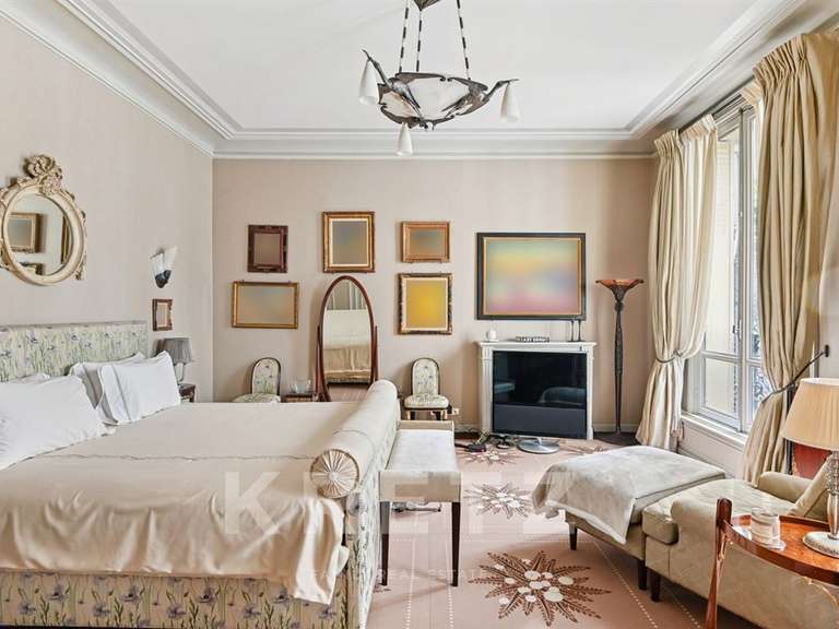 Apartment Paris 7e - 3 bedrooms - 176m²