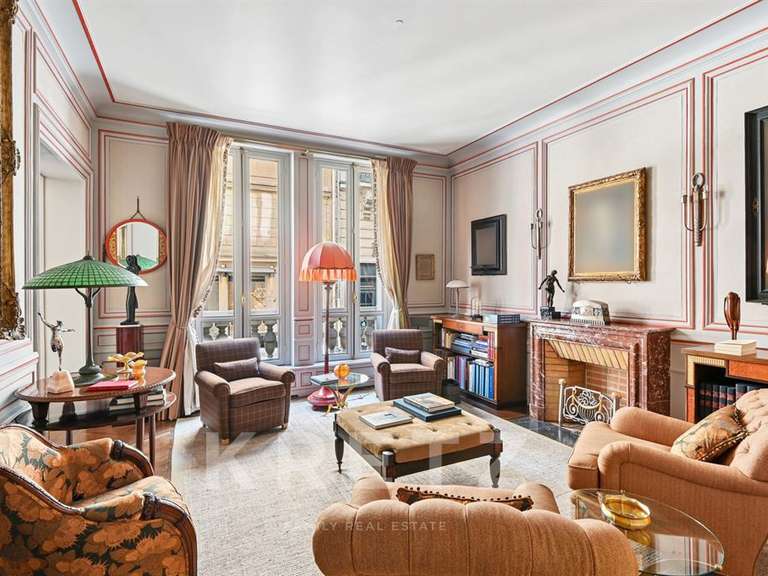 Apartment Paris 7e - 3 bedrooms - 176m²