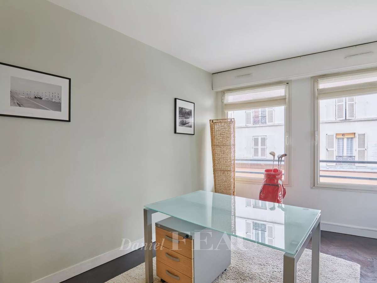 Apartment Paris 7e