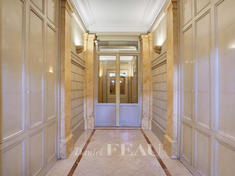 Apartment Paris 7e - 4 bedrooms - 133m²
