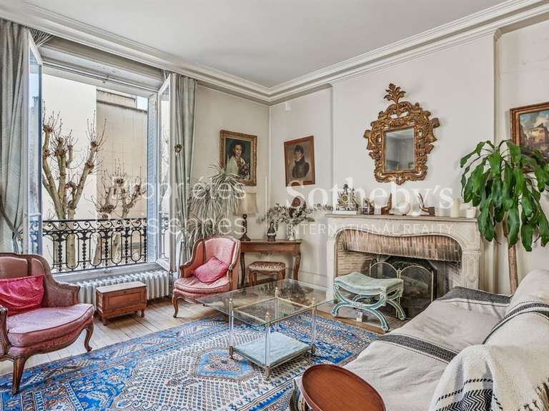 Appartement Paris 7e - 3 chambres - 134m²