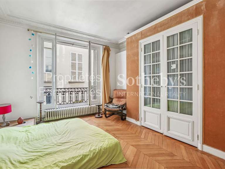Appartement Paris 7e - 3 chambres - 134m²