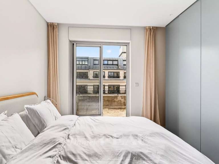 Appartement Paris 7e - 2 chambres - 66m²