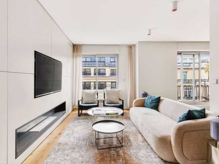 Appartement Paris 7e - 2 chambres - 66m²