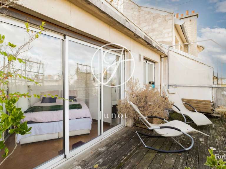 Appartement Paris 7e - 2 chambres - 70m²