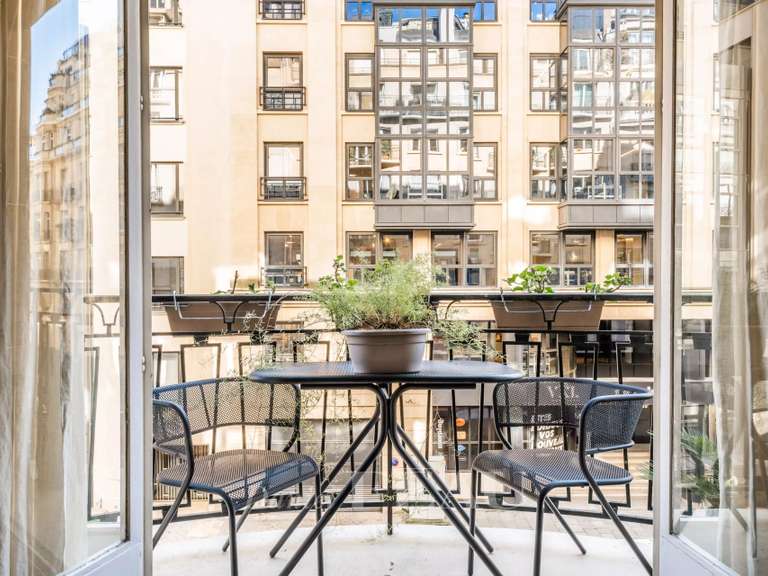 Appartement Paris 7e - 2 chambres - 95m²