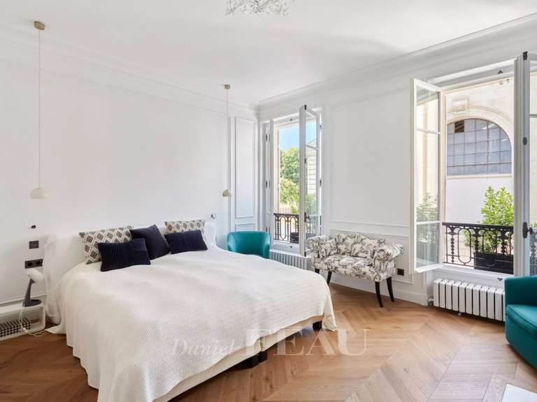 Appartement Paris 7e - 2 chambres - 96m²