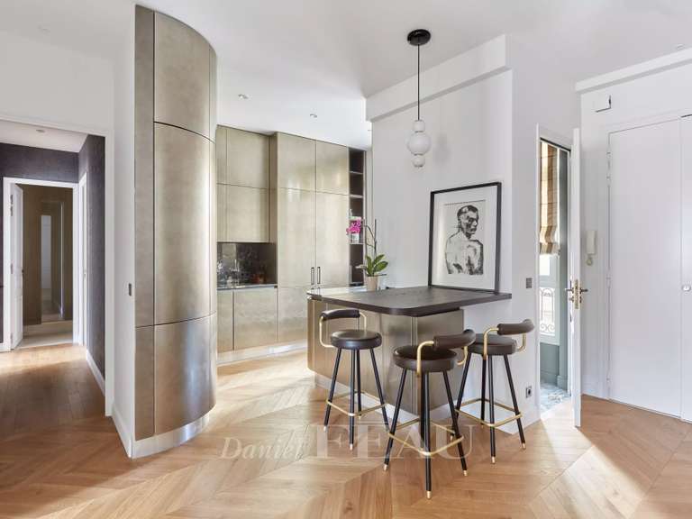 Appartement Paris 7e - 2 chambres - 96m²