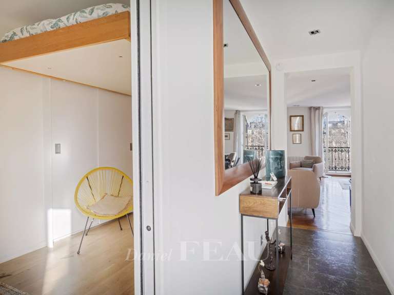 Appartement Paris 7e - 2 chambres - 76m²