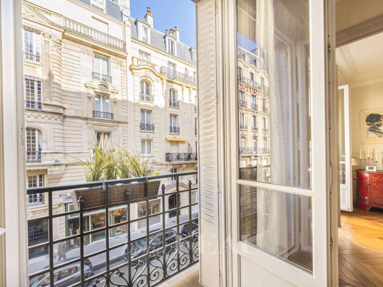 Appartement Paris 7e - 1 chambre - 52m²