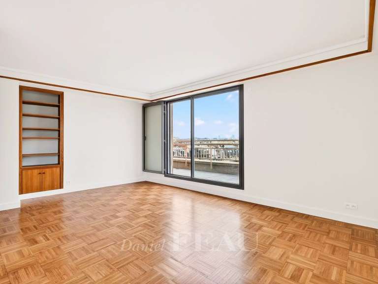 Appartement Paris 7e - 2 chambres - 111m²