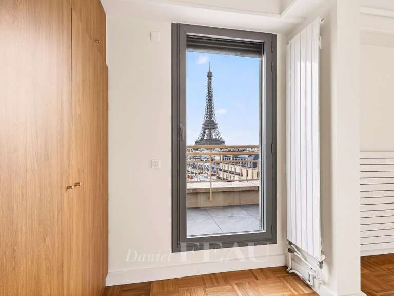 Appartement Paris 7e - 2 chambres - 111m²