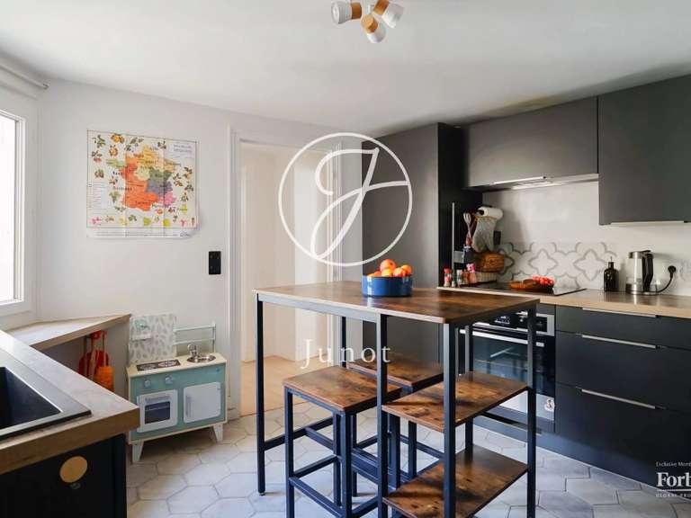 Appartement Paris 7e - 2 chambres - 68m²