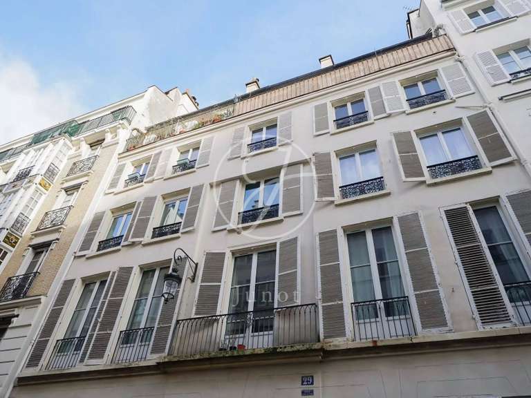 Appartement Paris 7e - 2 chambres - 68m²