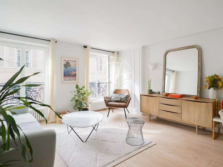 Appartement Paris 7e - 2 chambres - 68m²