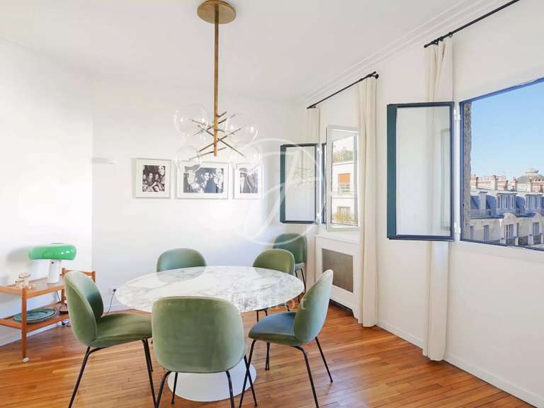 Appartement Paris 7e - 2 chambres - 94m²