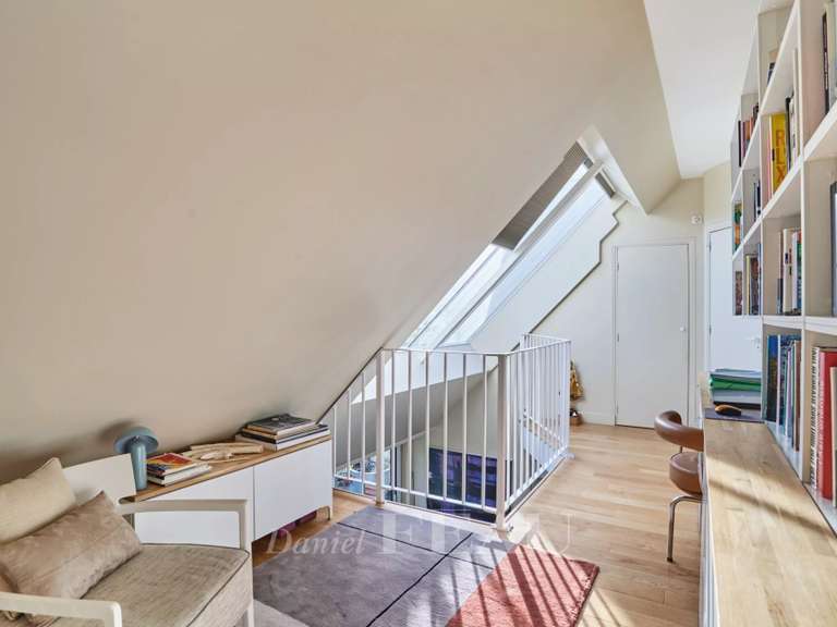 Appartement Paris 7e - 1 chambre - 71m²