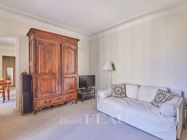 Appartement Paris 7e - 2 chambres - 68m²