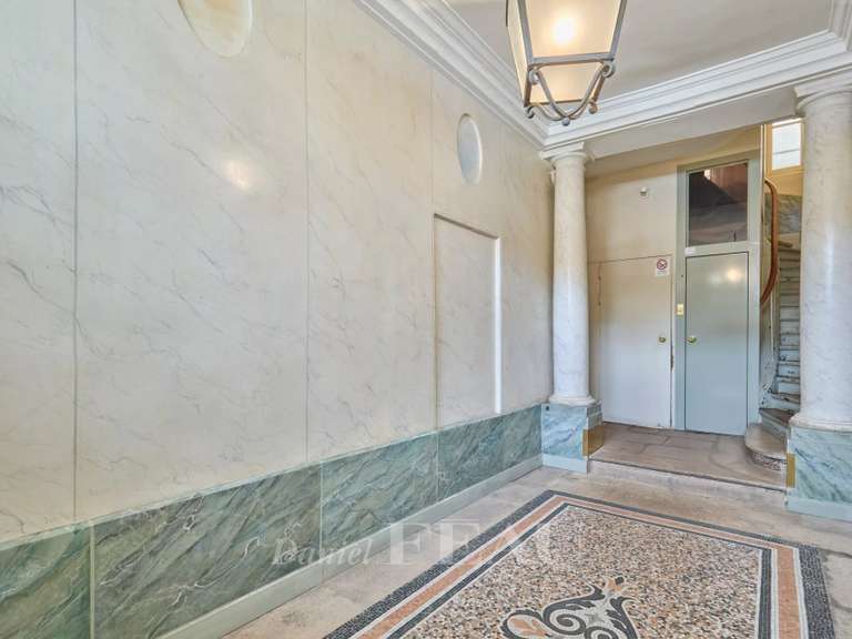 Apartment Paris 7e - 2 bedrooms - 110m²