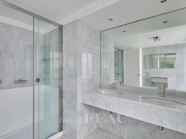 Apartment Paris 7e - 2 bedrooms - 110m²